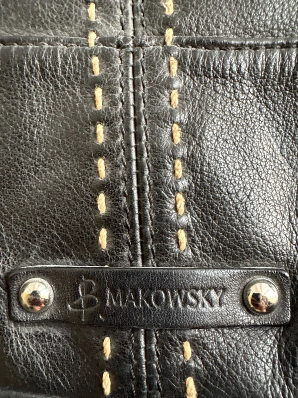 B Makowsky Shoulder Bag Black Leather Whipstitch Slouchy Hobo Medium